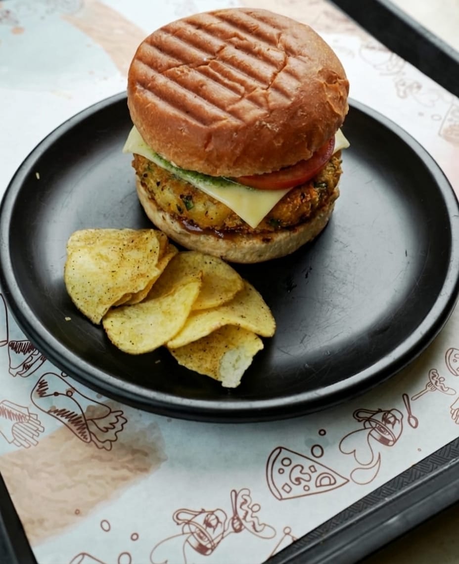 Aloo Tikki Burger